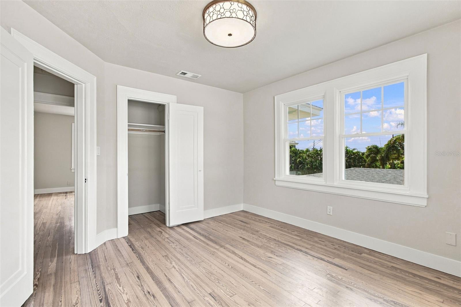 5426 VENETIAN BLVD NE — photo 64