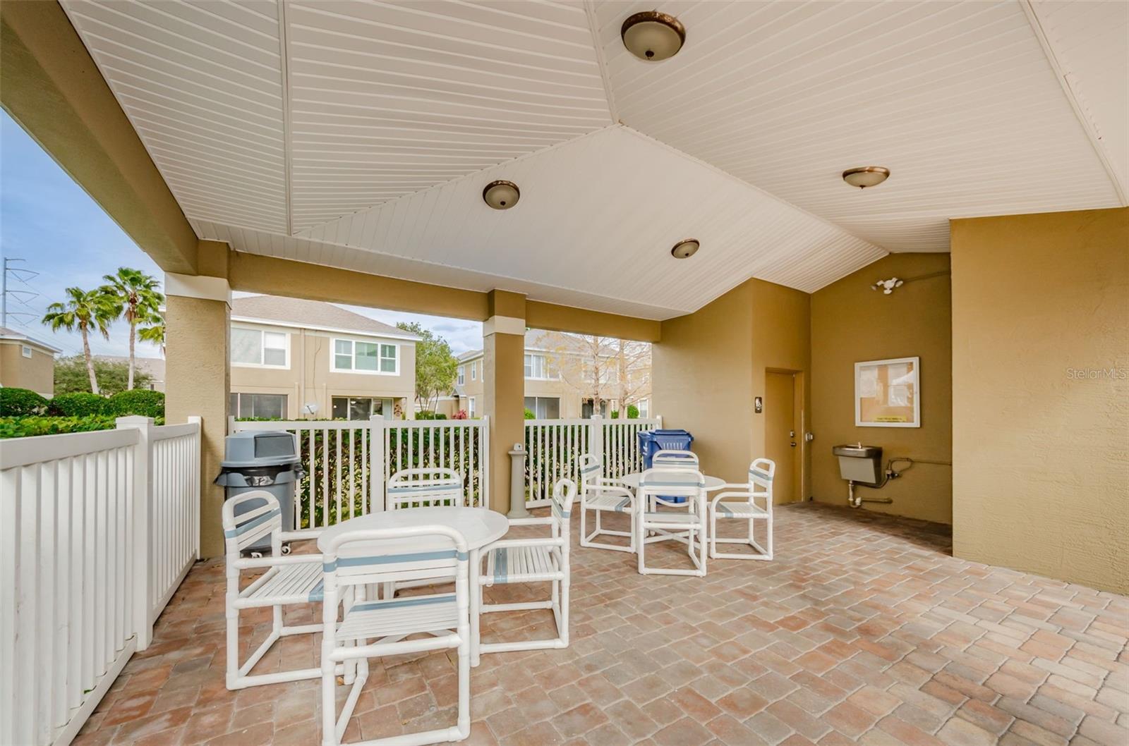 2555 NEWBERN DR — photo 50
