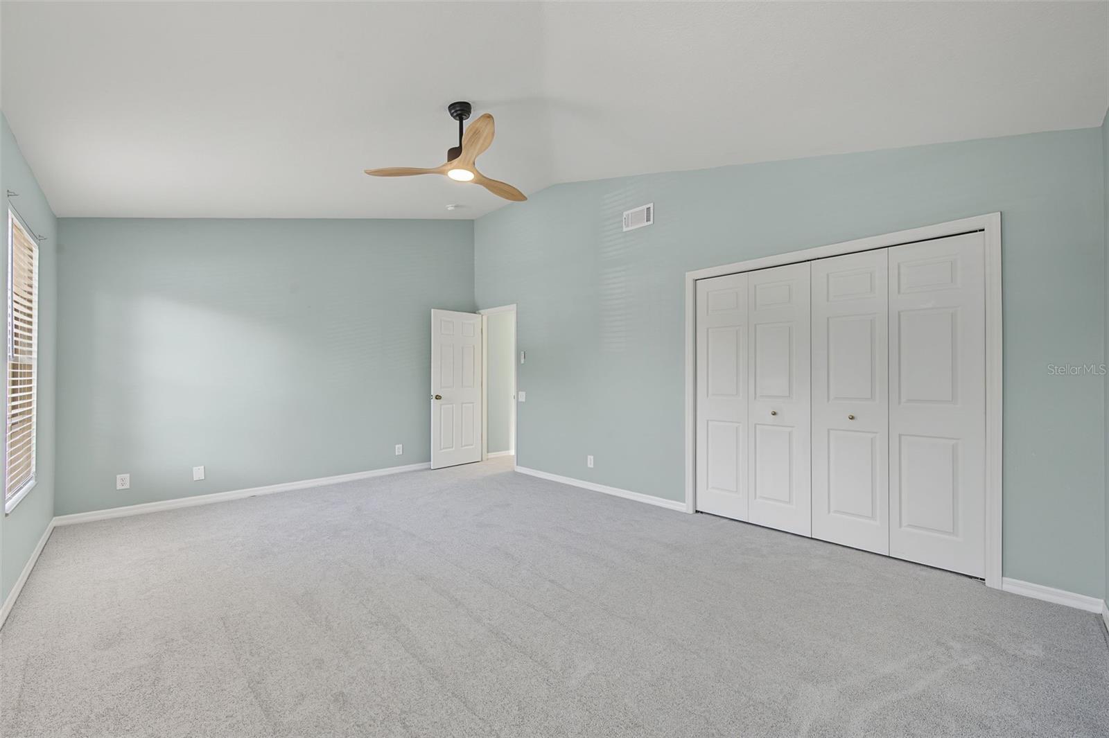 2555 NEWBERN DR — photo 35