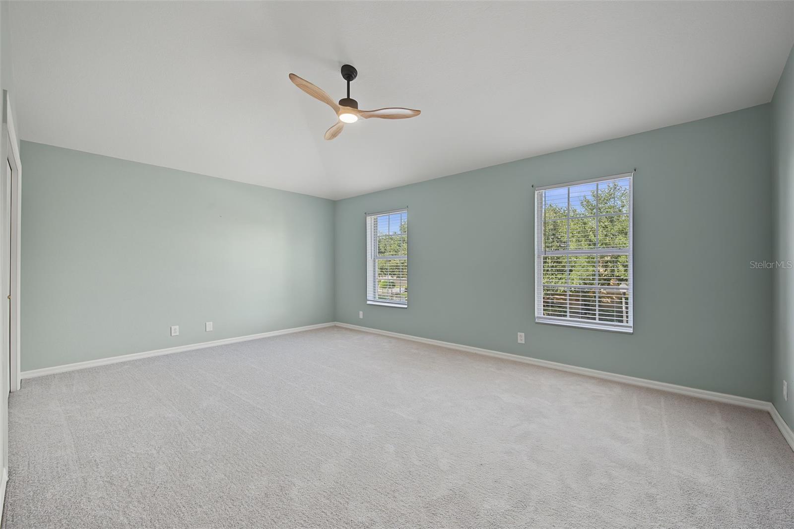 2555 NEWBERN DR — photo 36