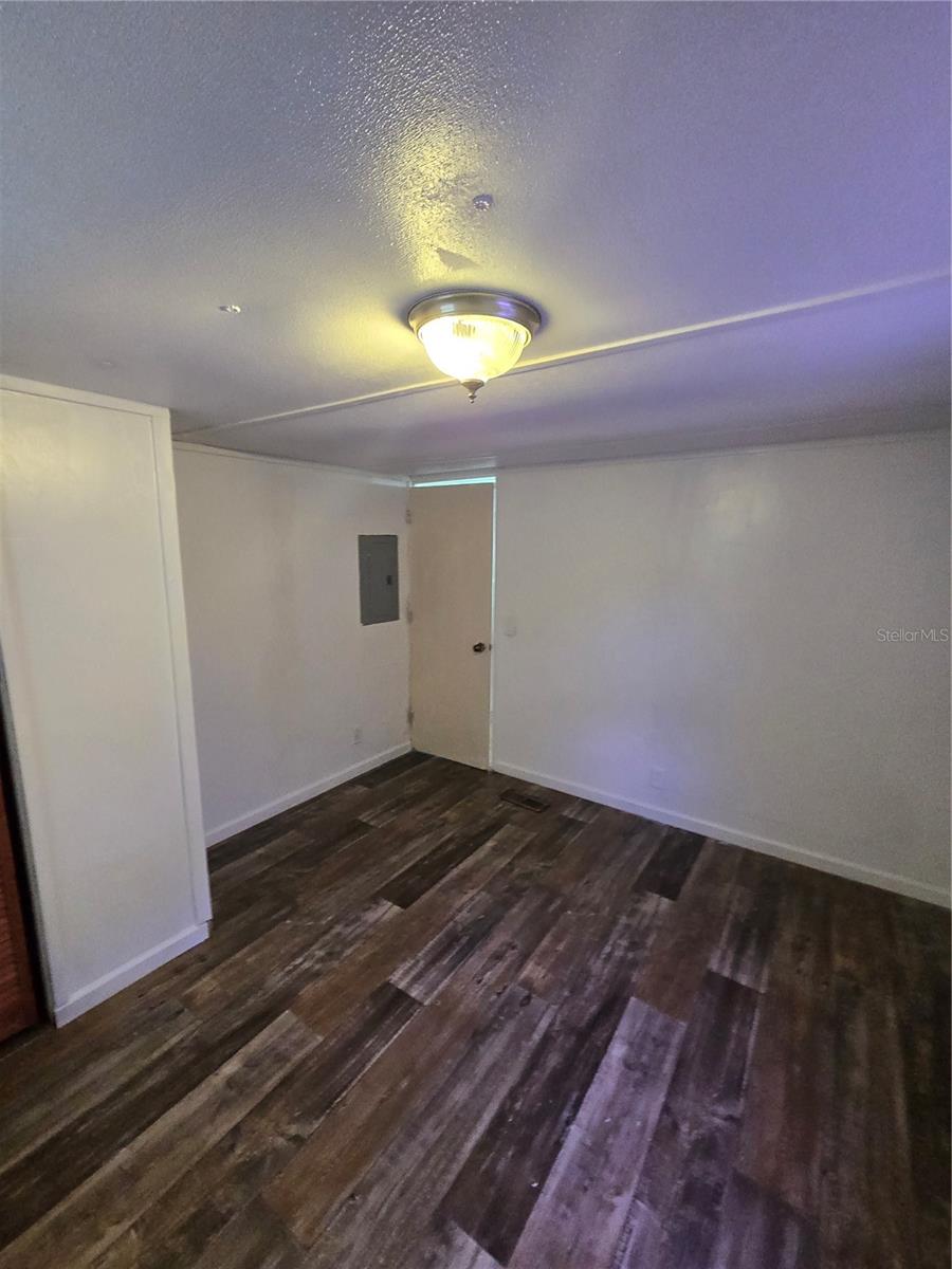 12515 FOUR OAKS RD — photo 19