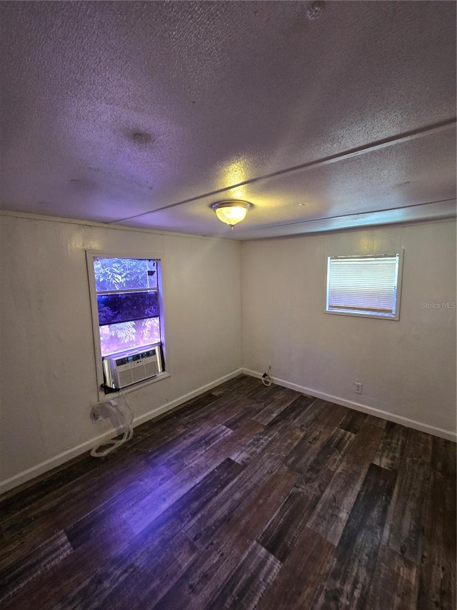 12515 FOUR OAKS RD — photo 21