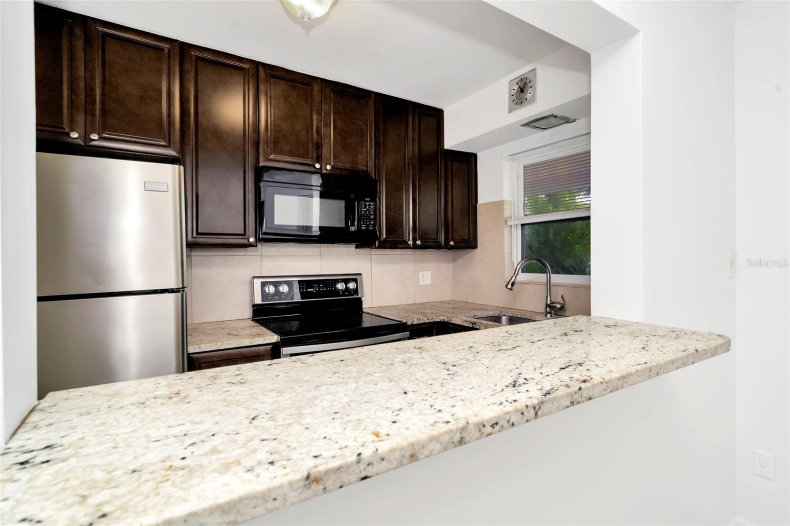 3700 HAINES RD N #6 — photo 8