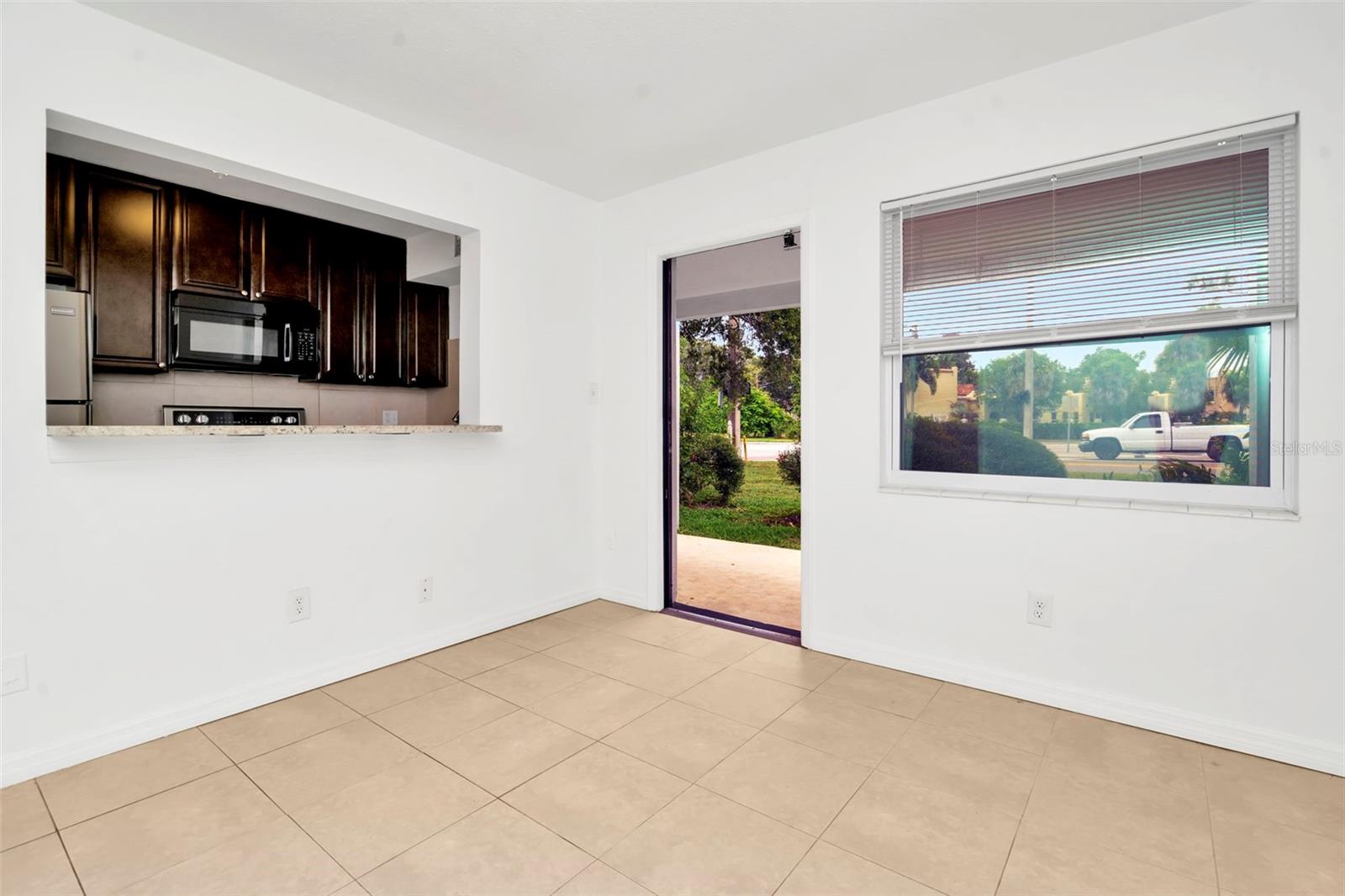 3700 HAINES RD N #6 — photo 2