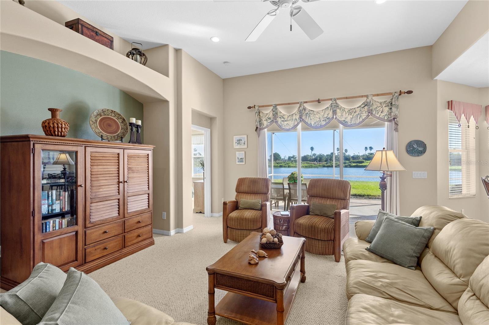 4427 BLUE HERON CIRCLE — photo 8