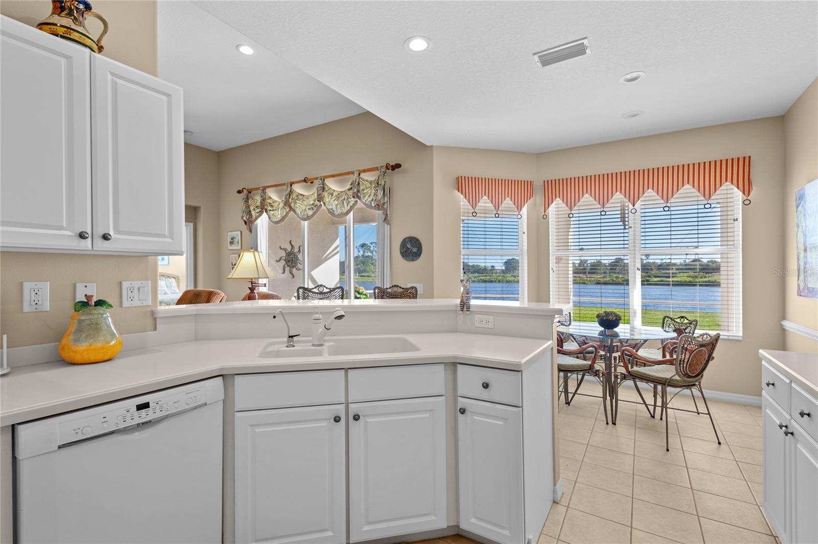 4427 BLUE HERON CIRCLE — photo 16
