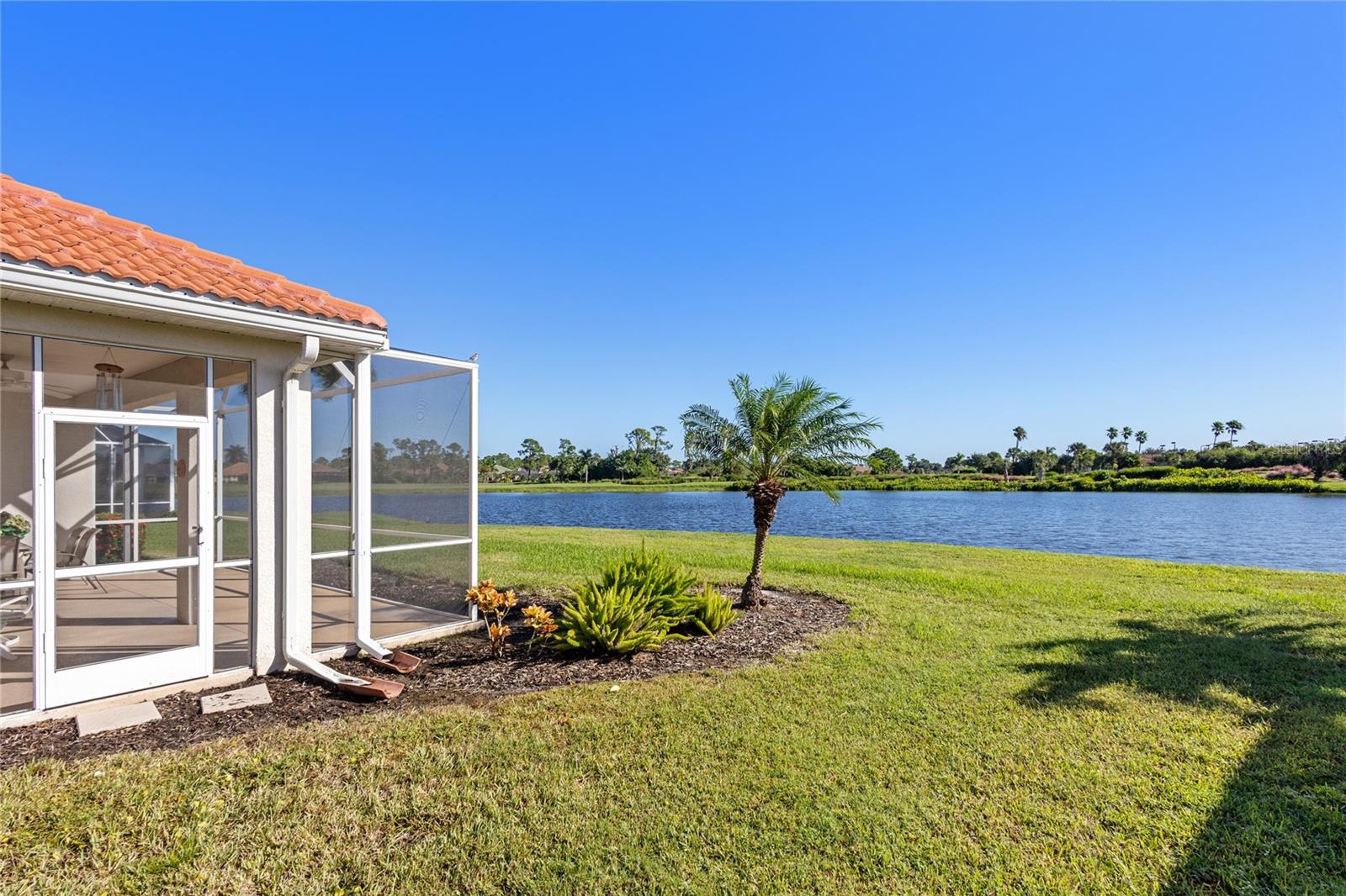 4427 BLUE HERON CIRCLE — photo 32