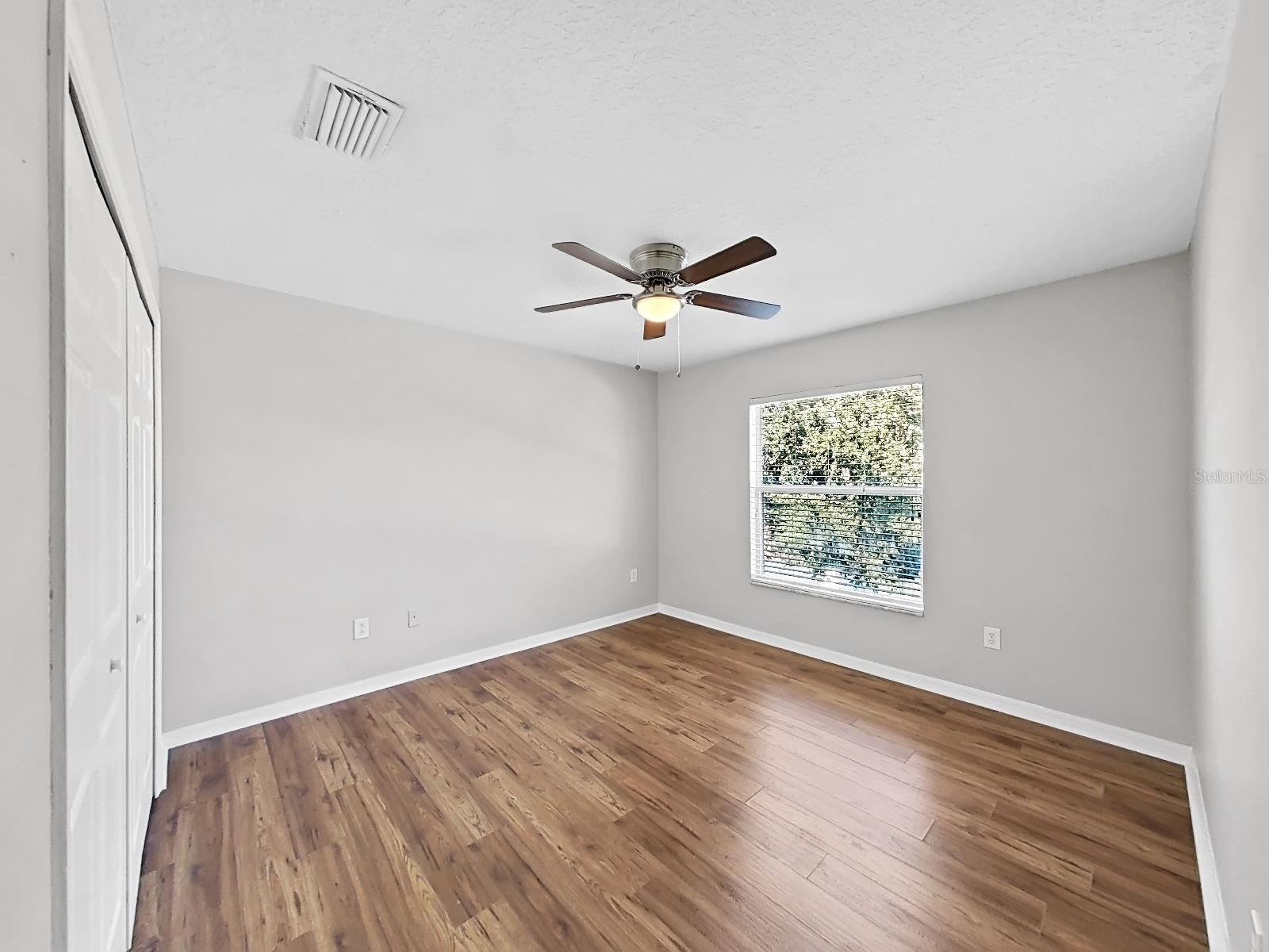 8427 CARRIAGE POINTE DR — photo 34