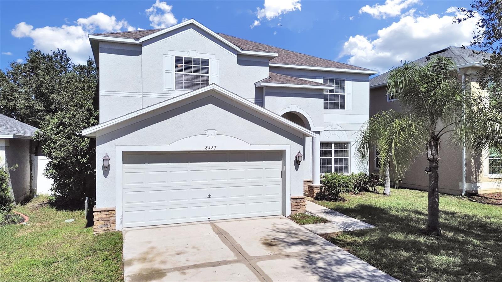 8427 CARRIAGE POINTE DR — photo 44