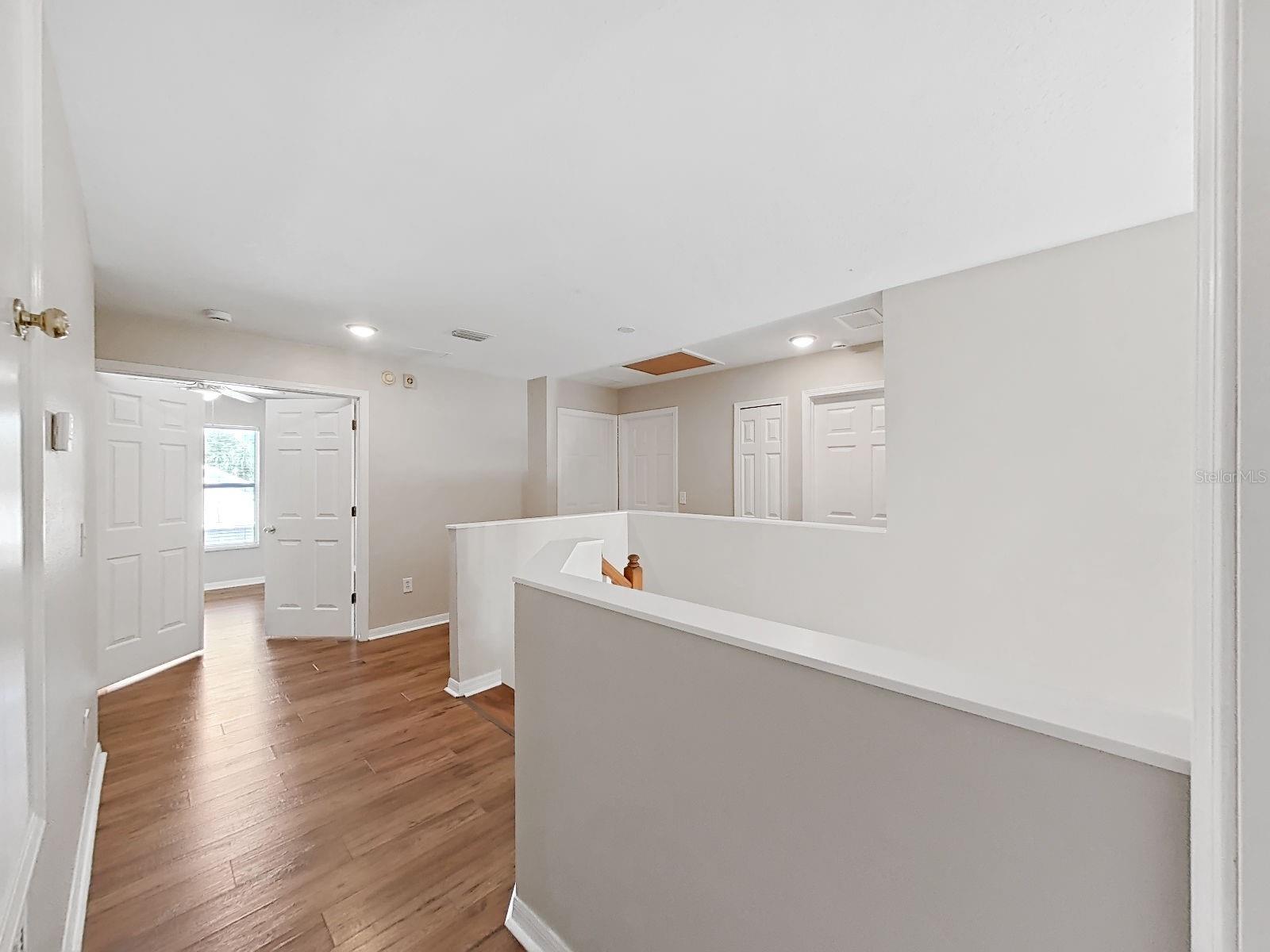 8427 CARRIAGE POINTE DR — photo 25