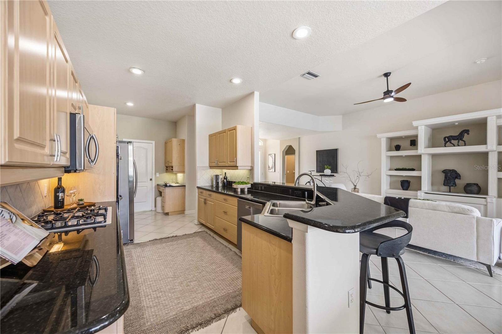 3951 WHISPERING OAKS DR — photo 21