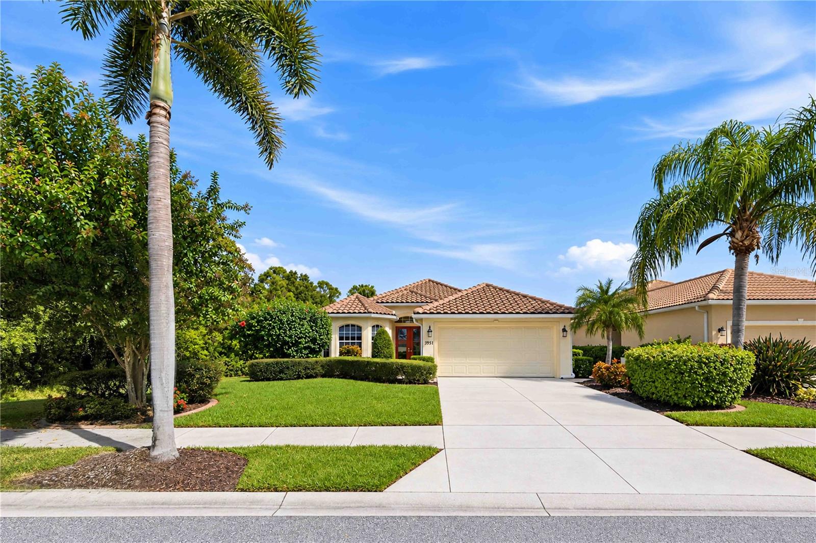 3951 WHISPERING OAKS DR — photo 60