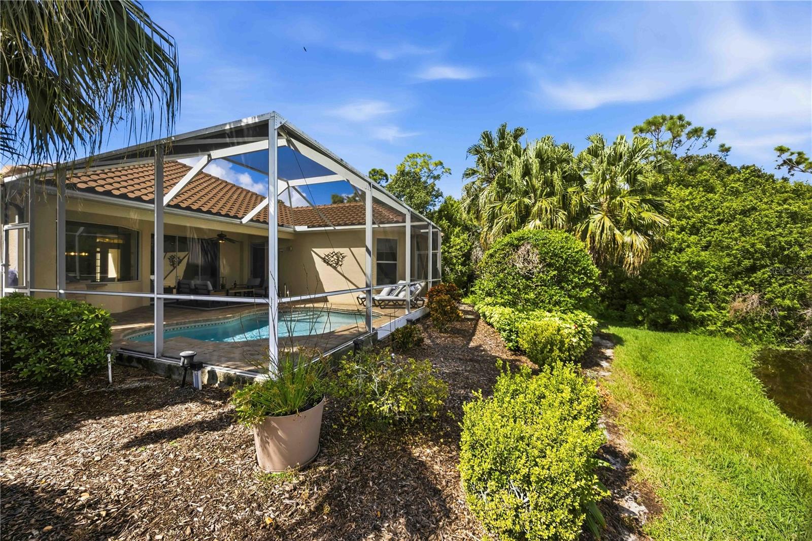 3951 WHISPERING OAKS DR — photo 49