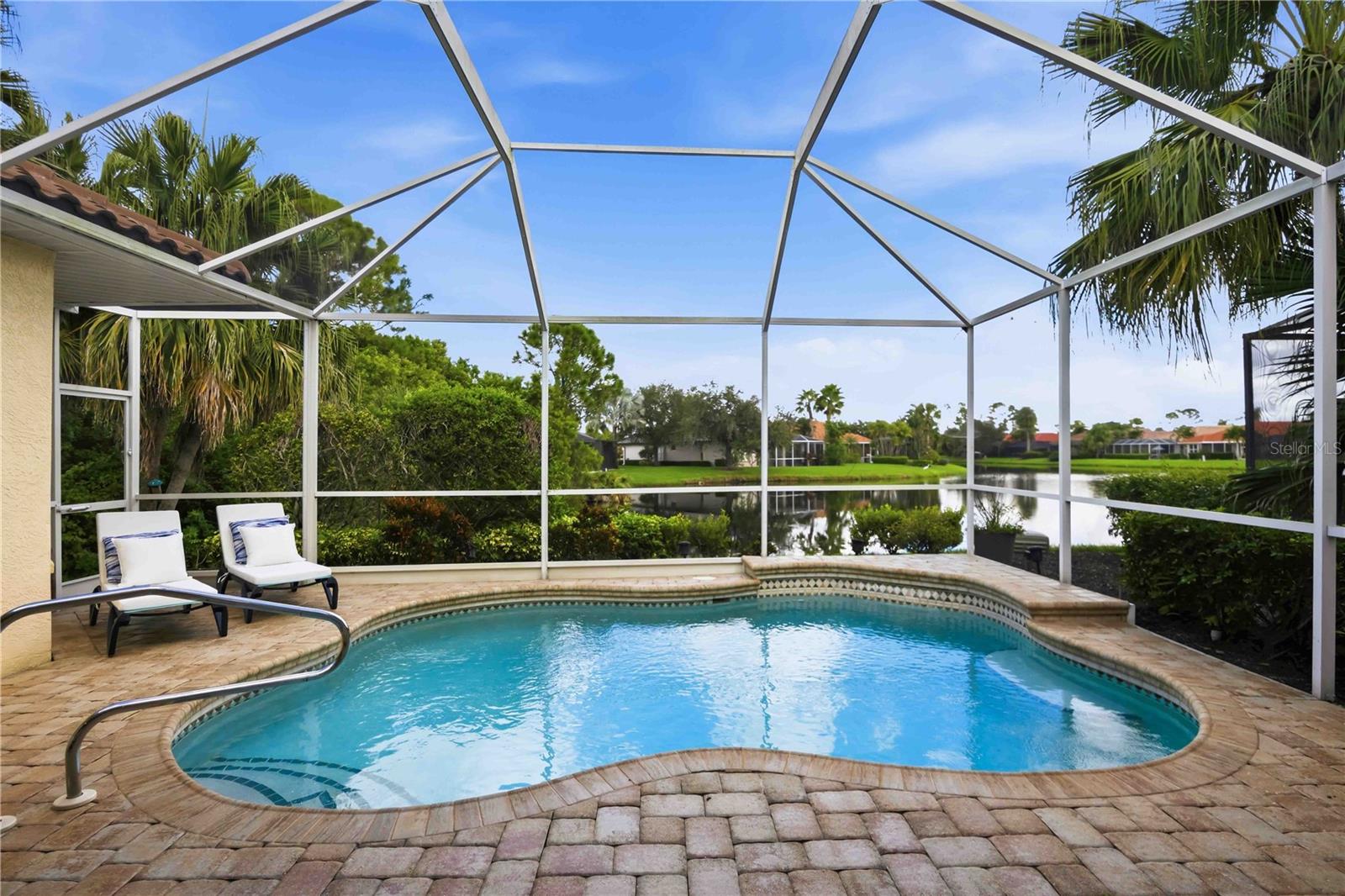 3951 WHISPERING OAKS DR — photo 47