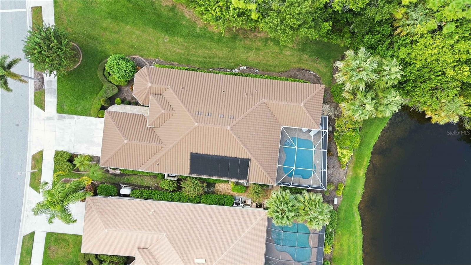 3951 WHISPERING OAKS DR — photo 52