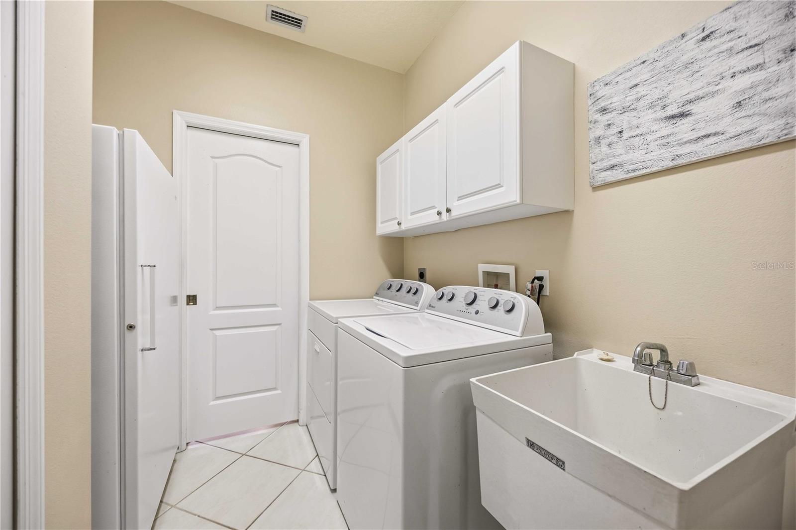 3951 WHISPERING OAKS DR — photo 29