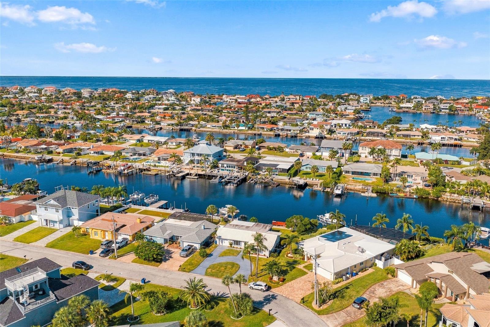 5513 BOWLINE BND — photo 46