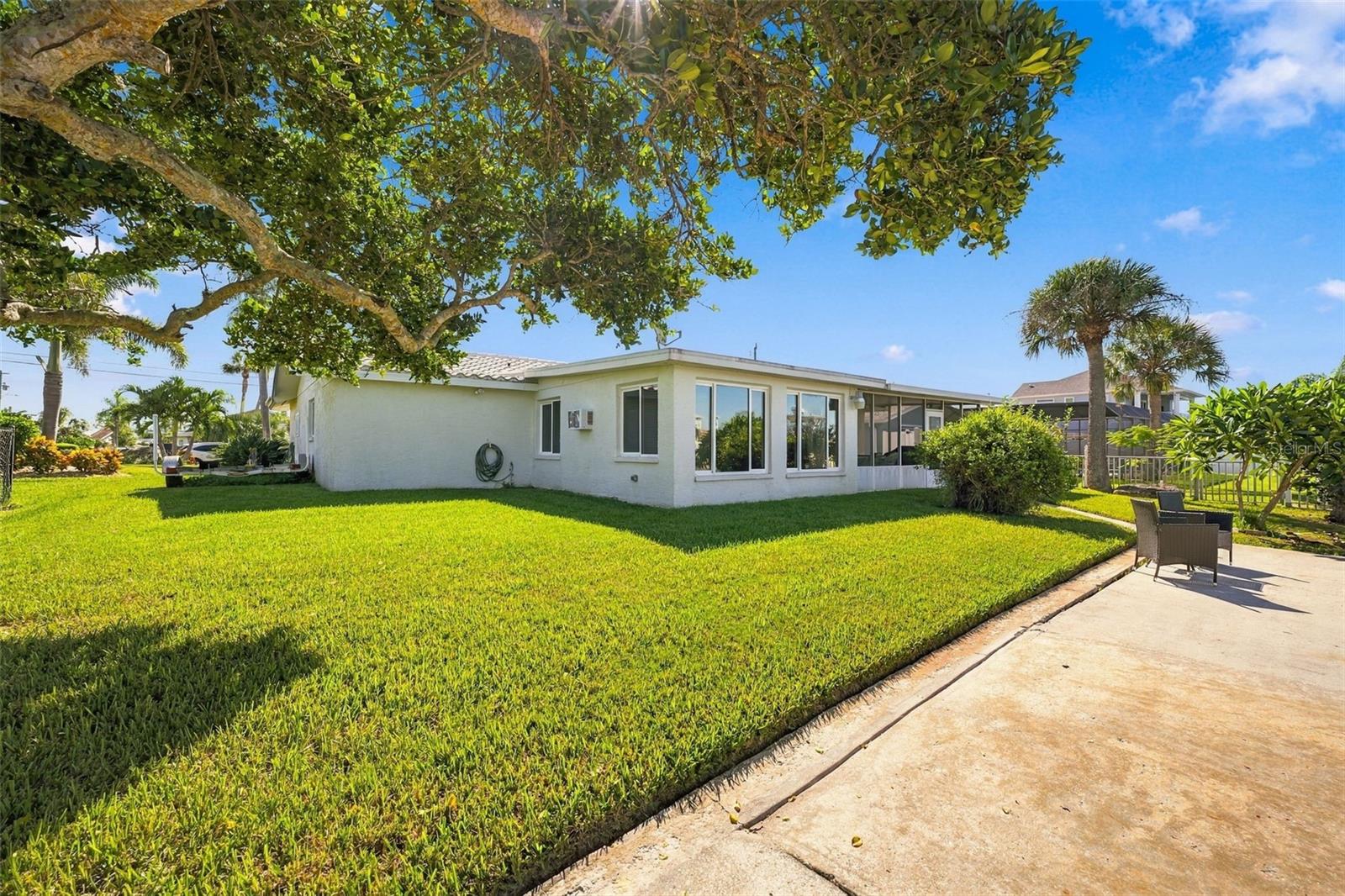 5513 BOWLINE BND — photo 33