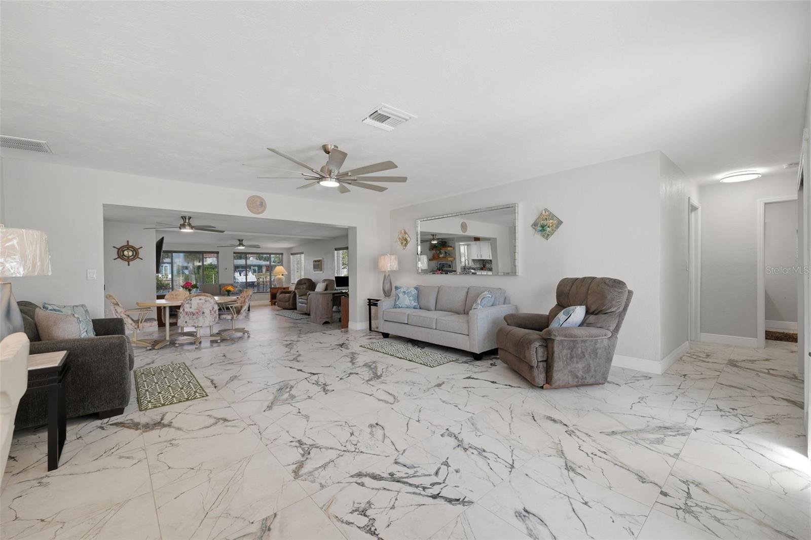 5513 BOWLINE BND — photo 14