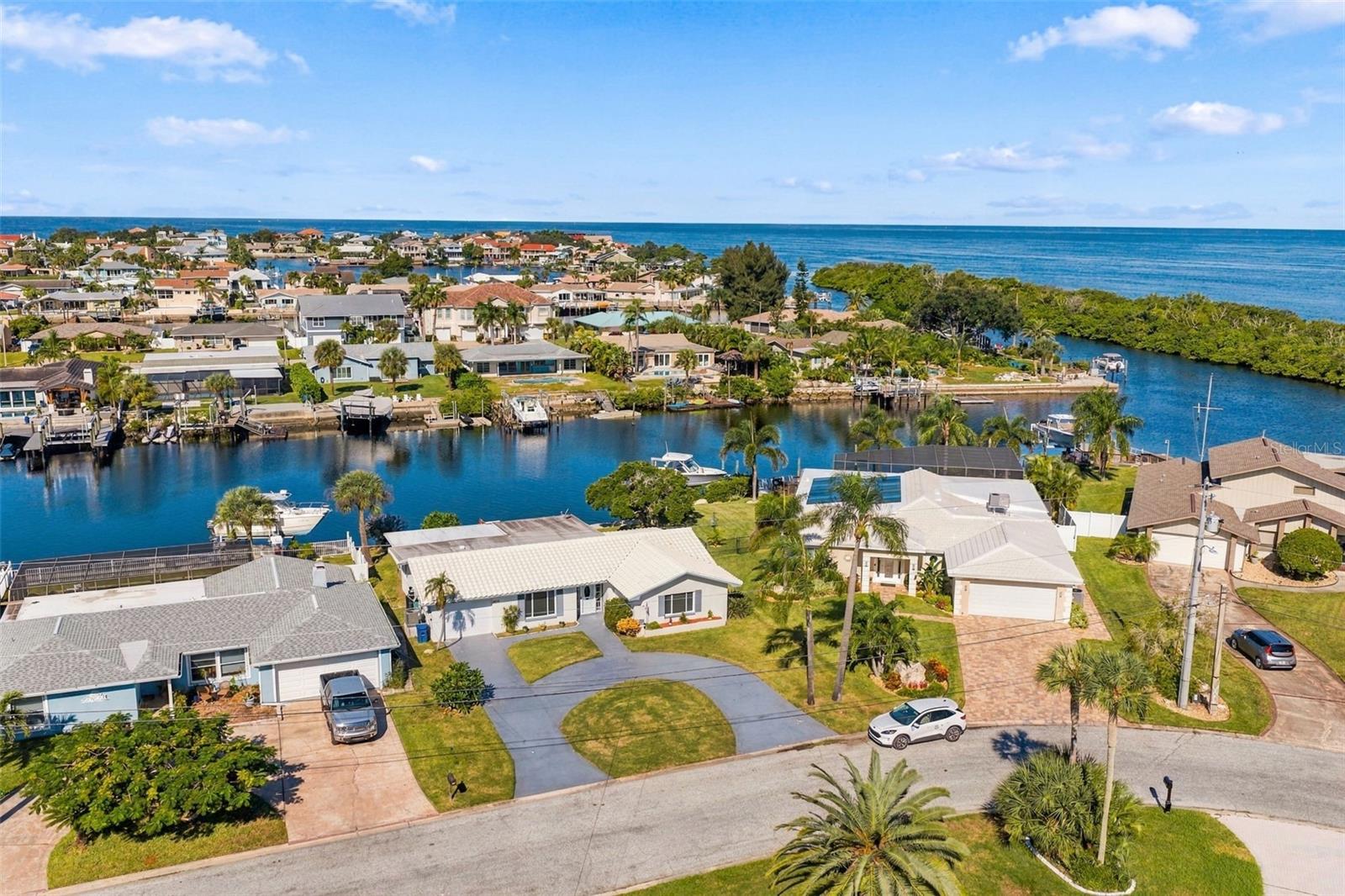 5513 BOWLINE BND — photo 47