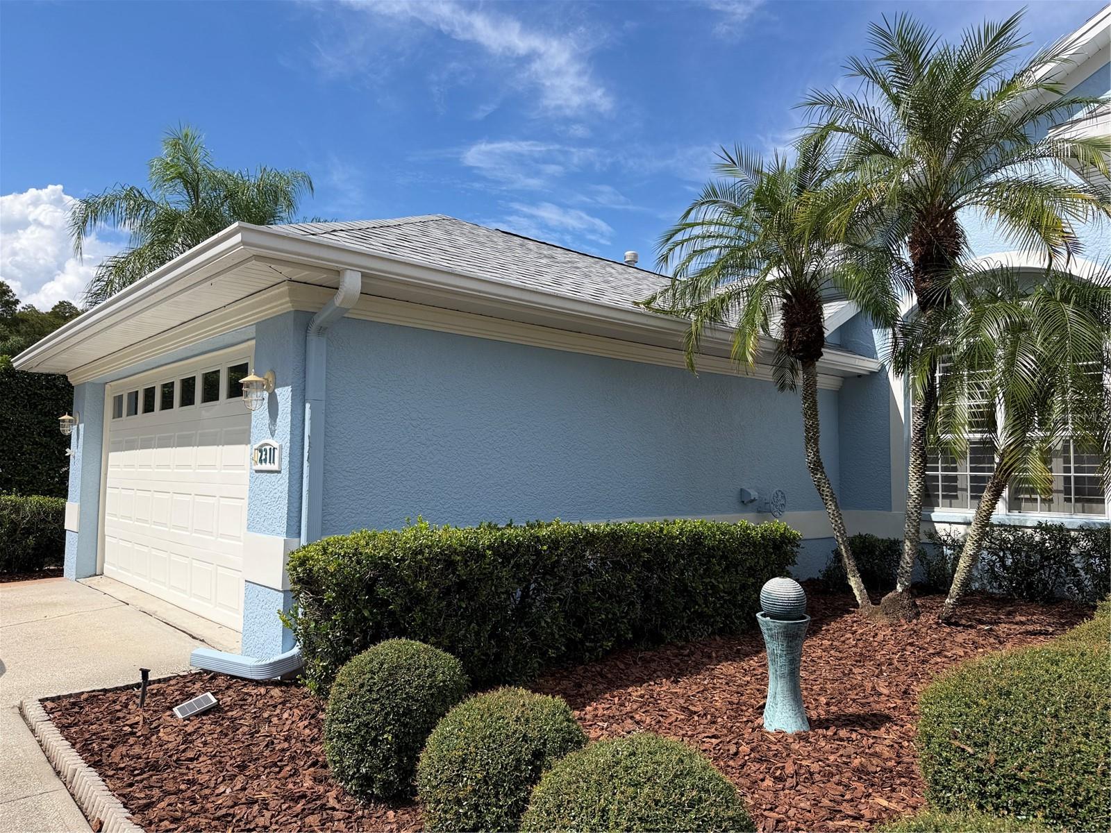 2311 OASIS DR — photo 3