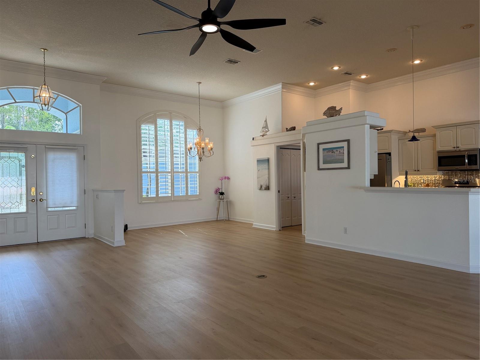 2311 OASIS DR — photo 19