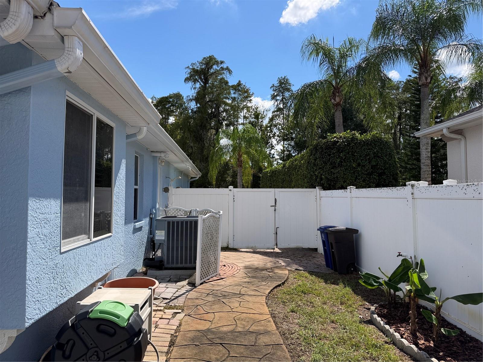 2311 OASIS DR — photo 66