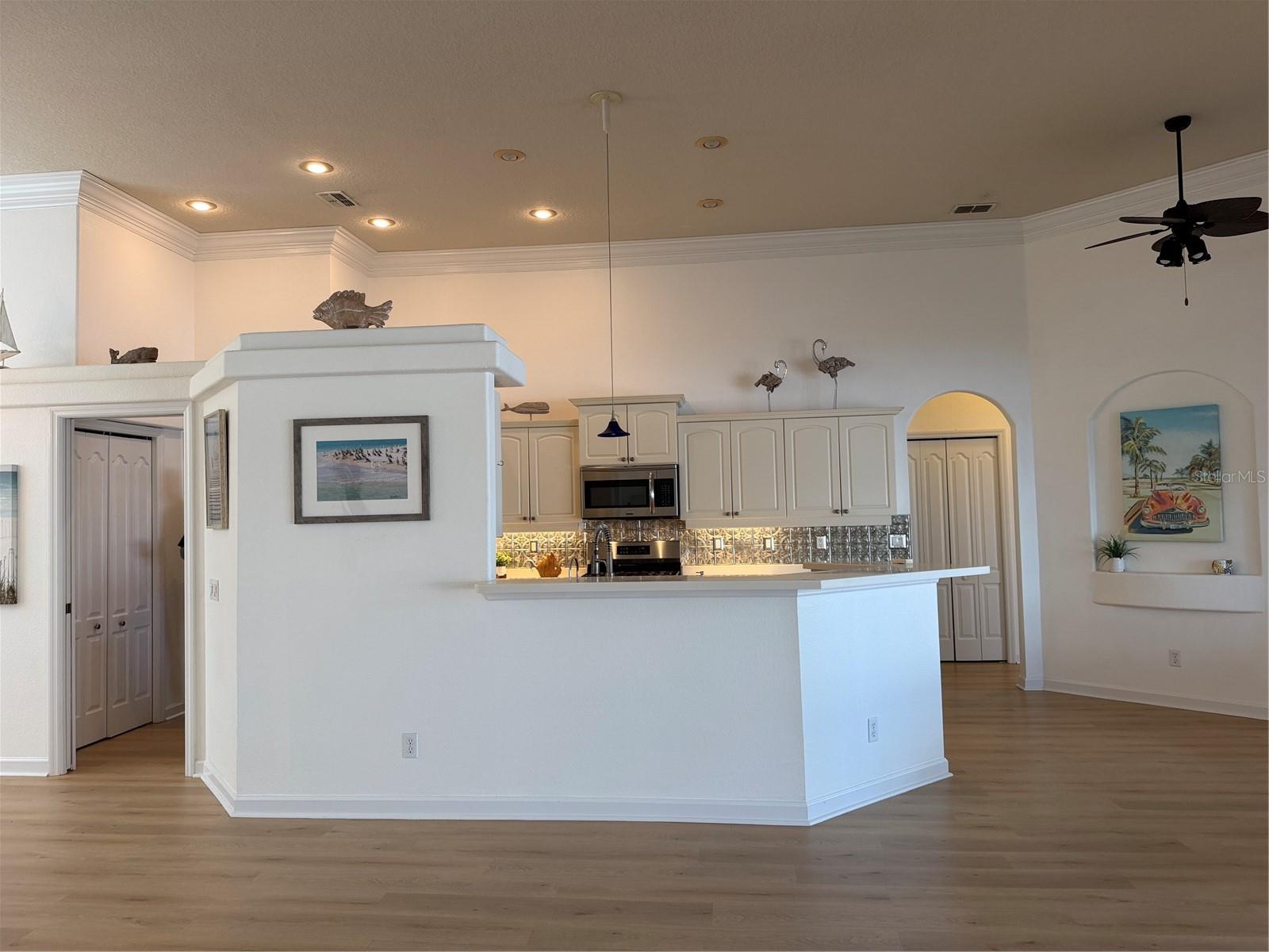 2311 OASIS DR — photo 18