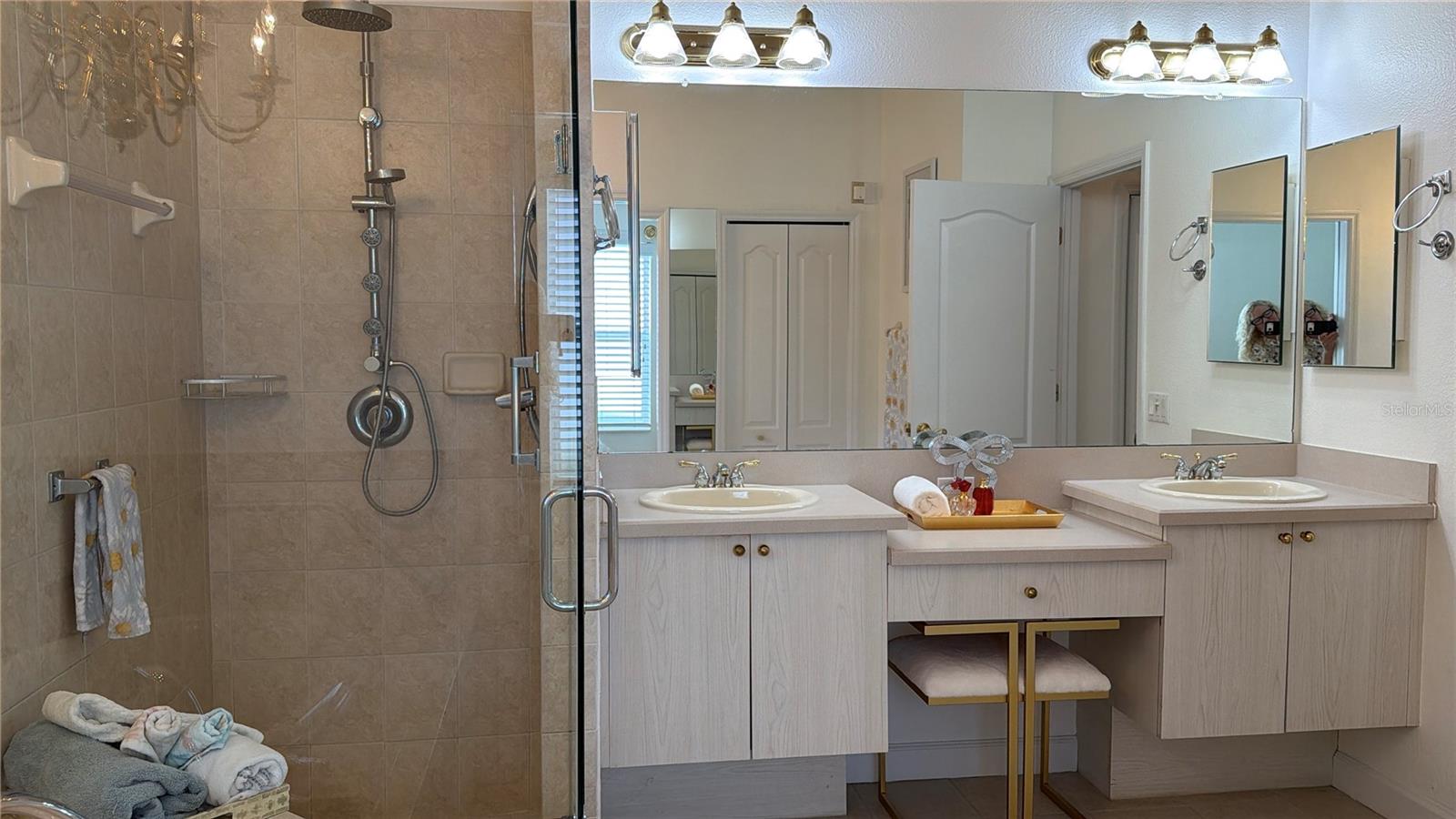 2311 OASIS DR — photo 32