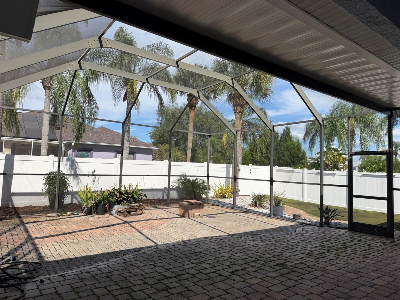 2311 OASIS DR — photo 49