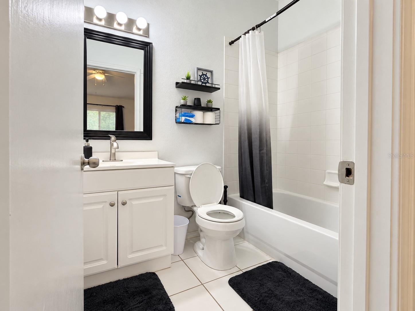 2334 LAKE WOODBERRY CIR — photo 19