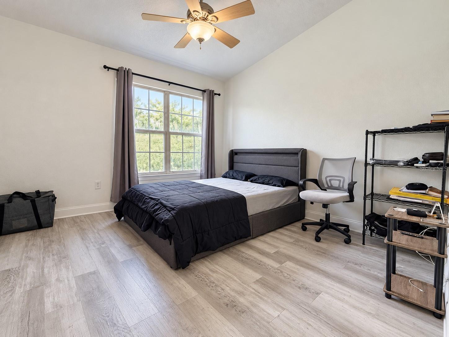 2334 LAKE WOODBERRY CIR — photo 21
