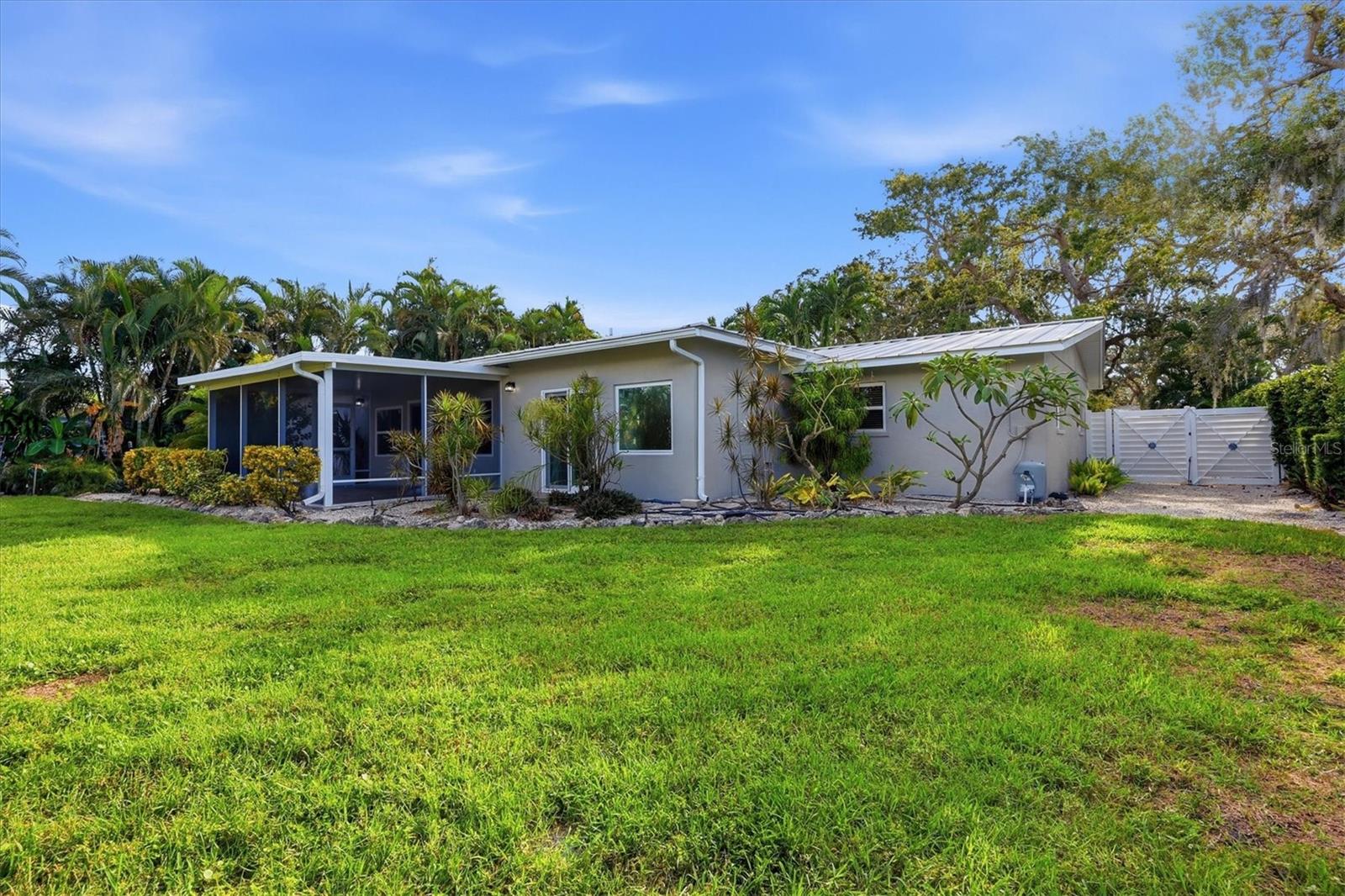 7313 STARFISH DR — photo 31