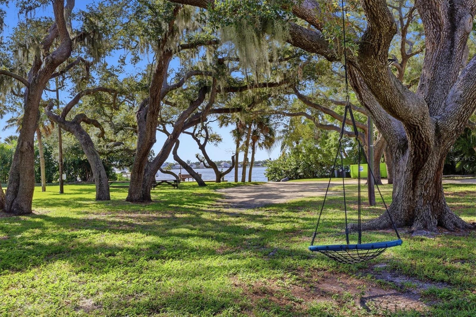 7313 STARFISH DR — photo 41