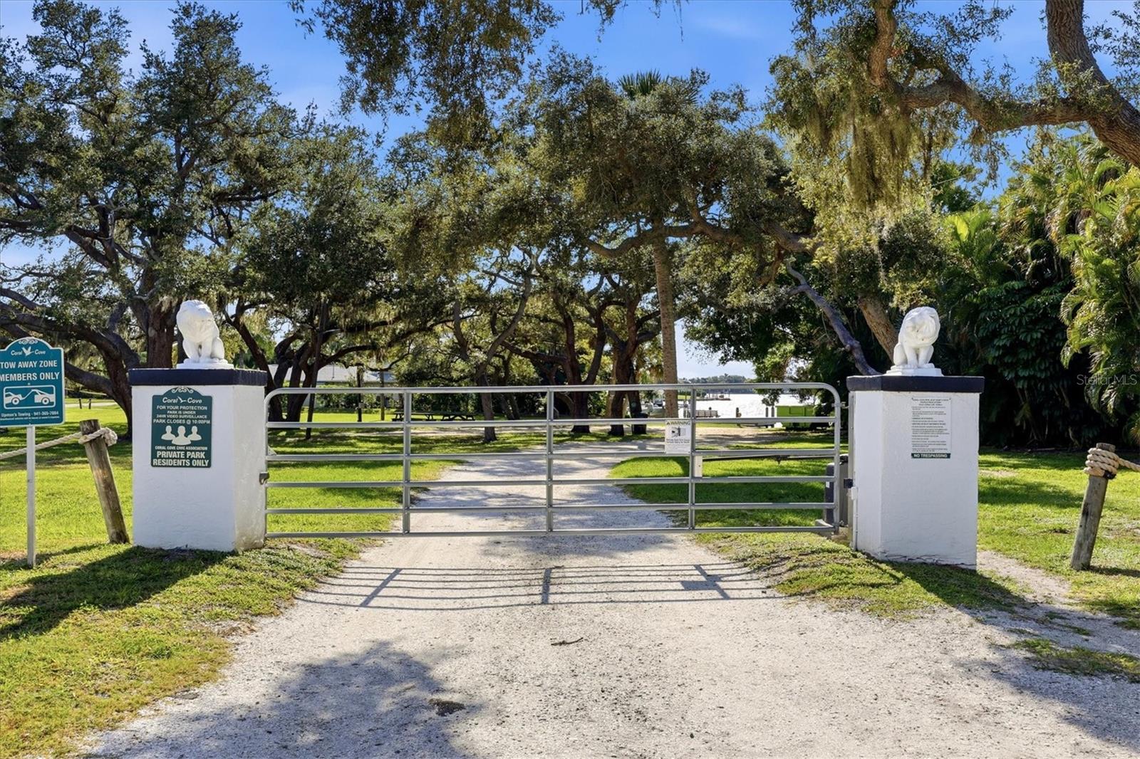 7313 STARFISH DR — photo 39