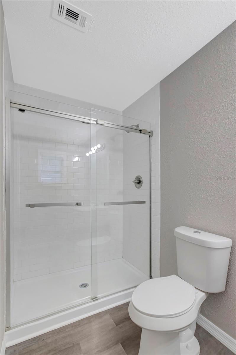7403 FOXBLOOM DR — photo 31