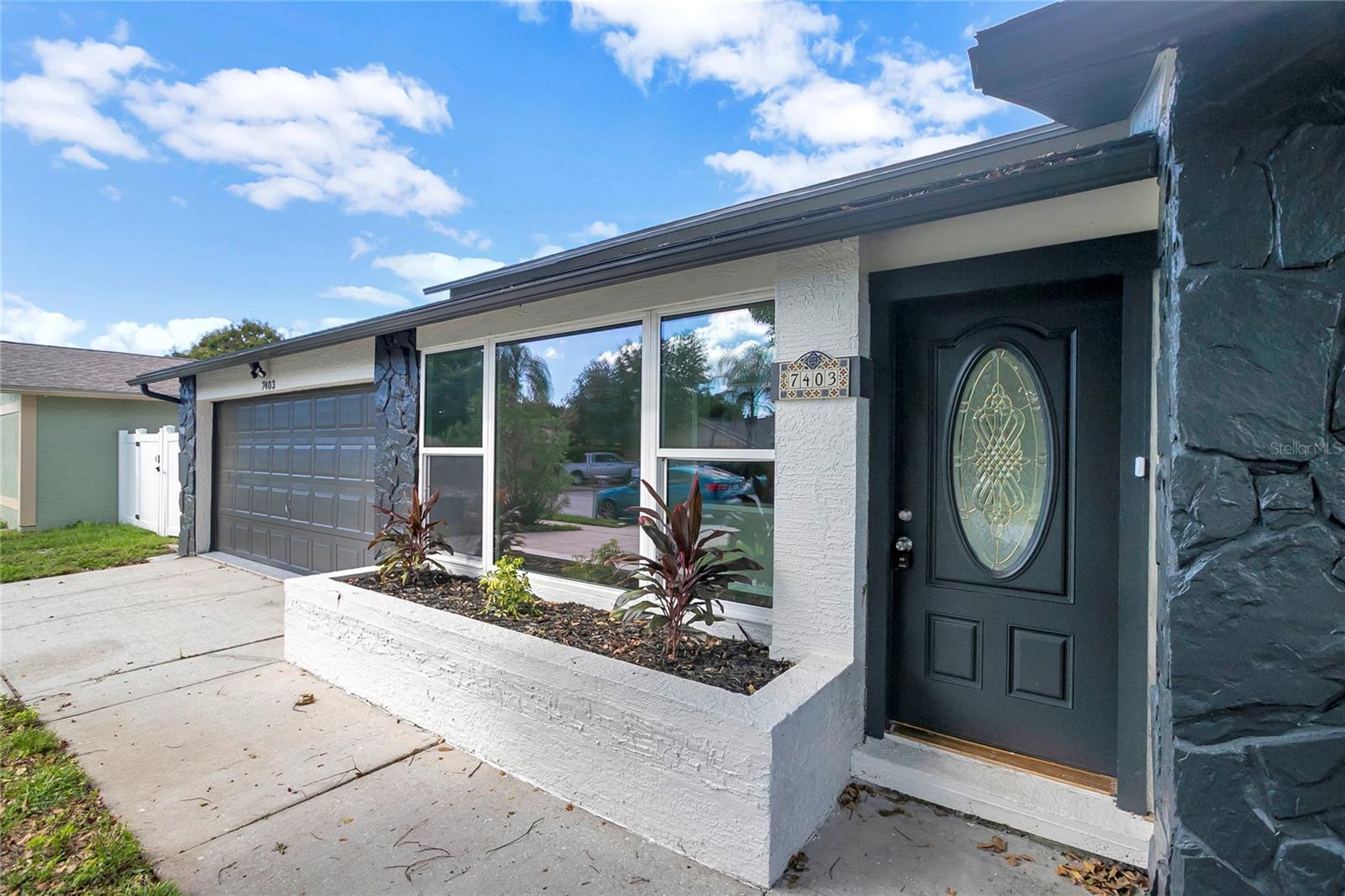 7403 FOXBLOOM DR — photo 6