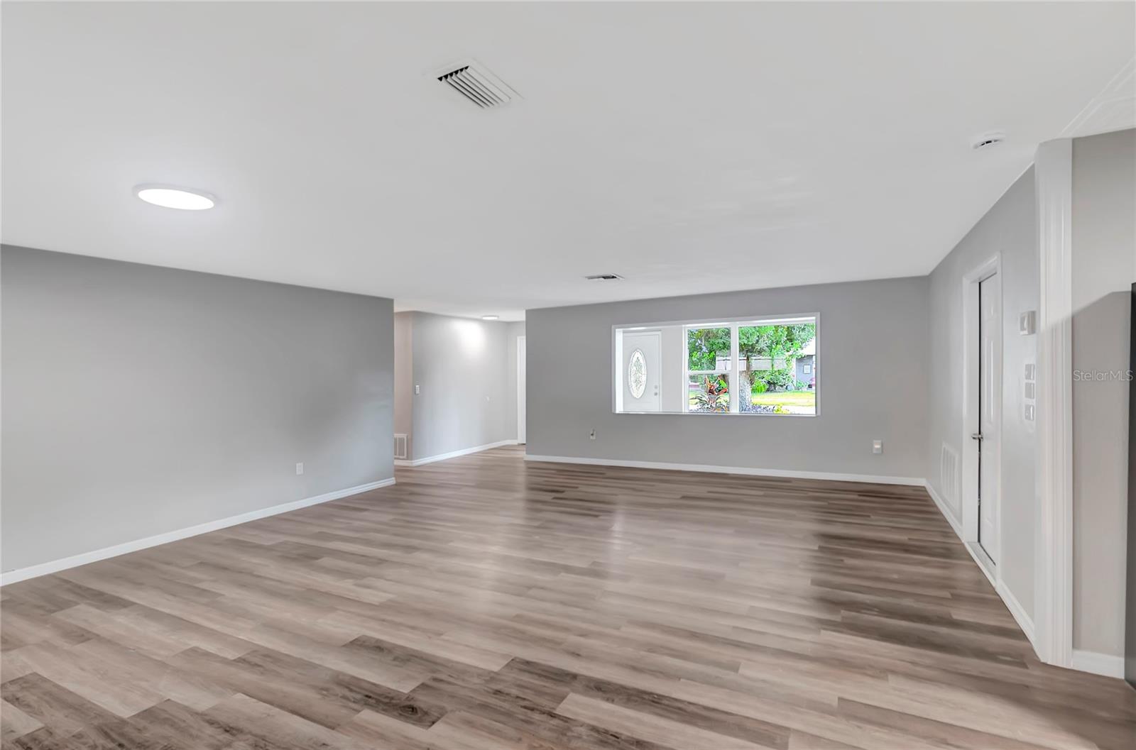 7403 FOXBLOOM DR — photo 16