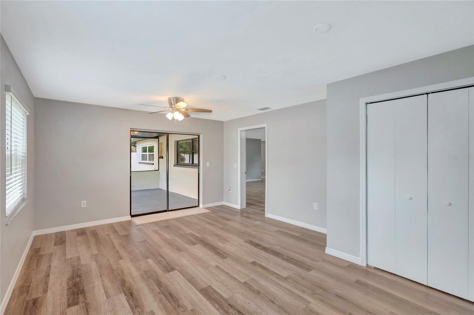 7403 FOXBLOOM DR — photo 34