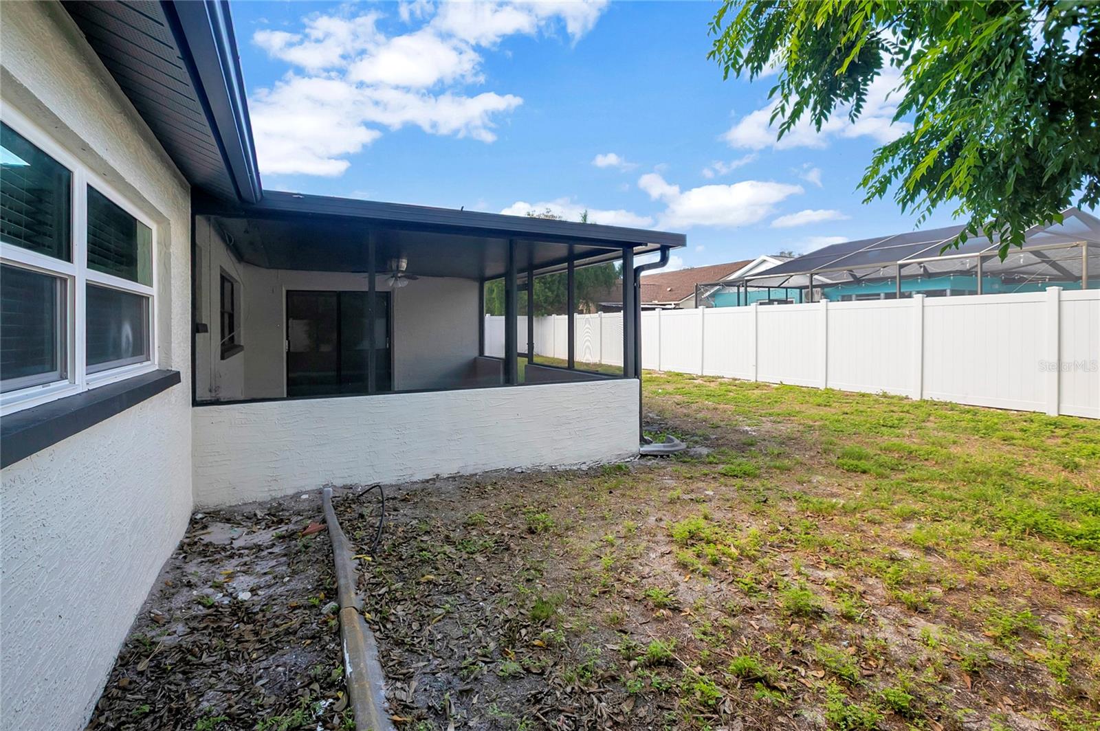 7403 FOXBLOOM DR — photo 45