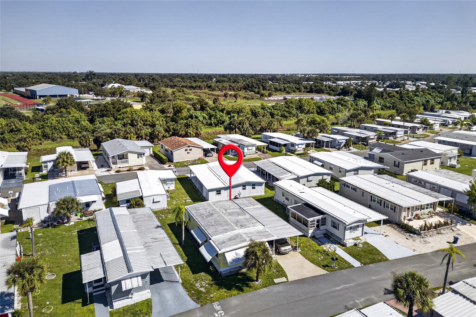 213 MANTUA DR — photo 58