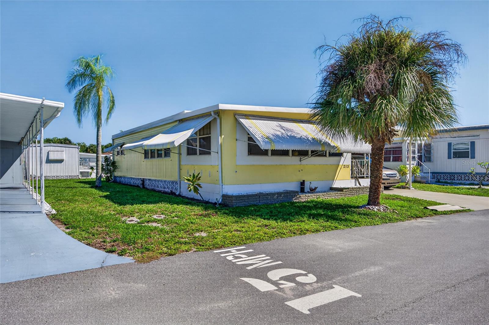 213 MANTUA DR — photo 2