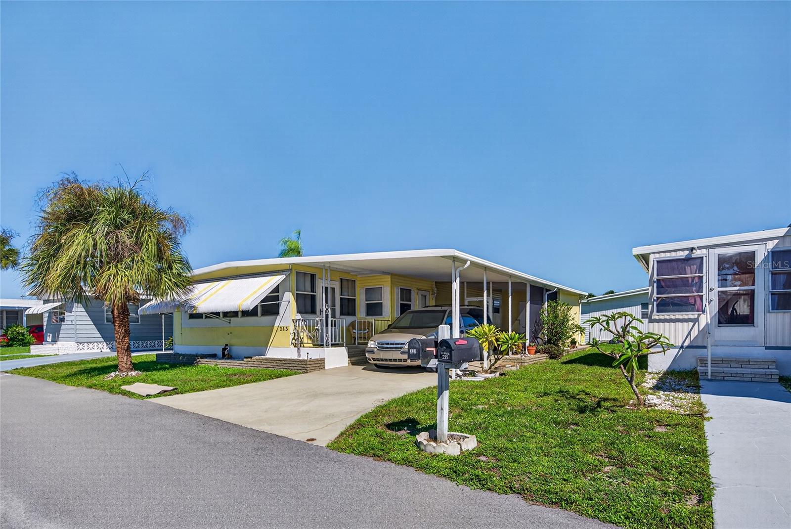 213 MANTUA DR — photo 3