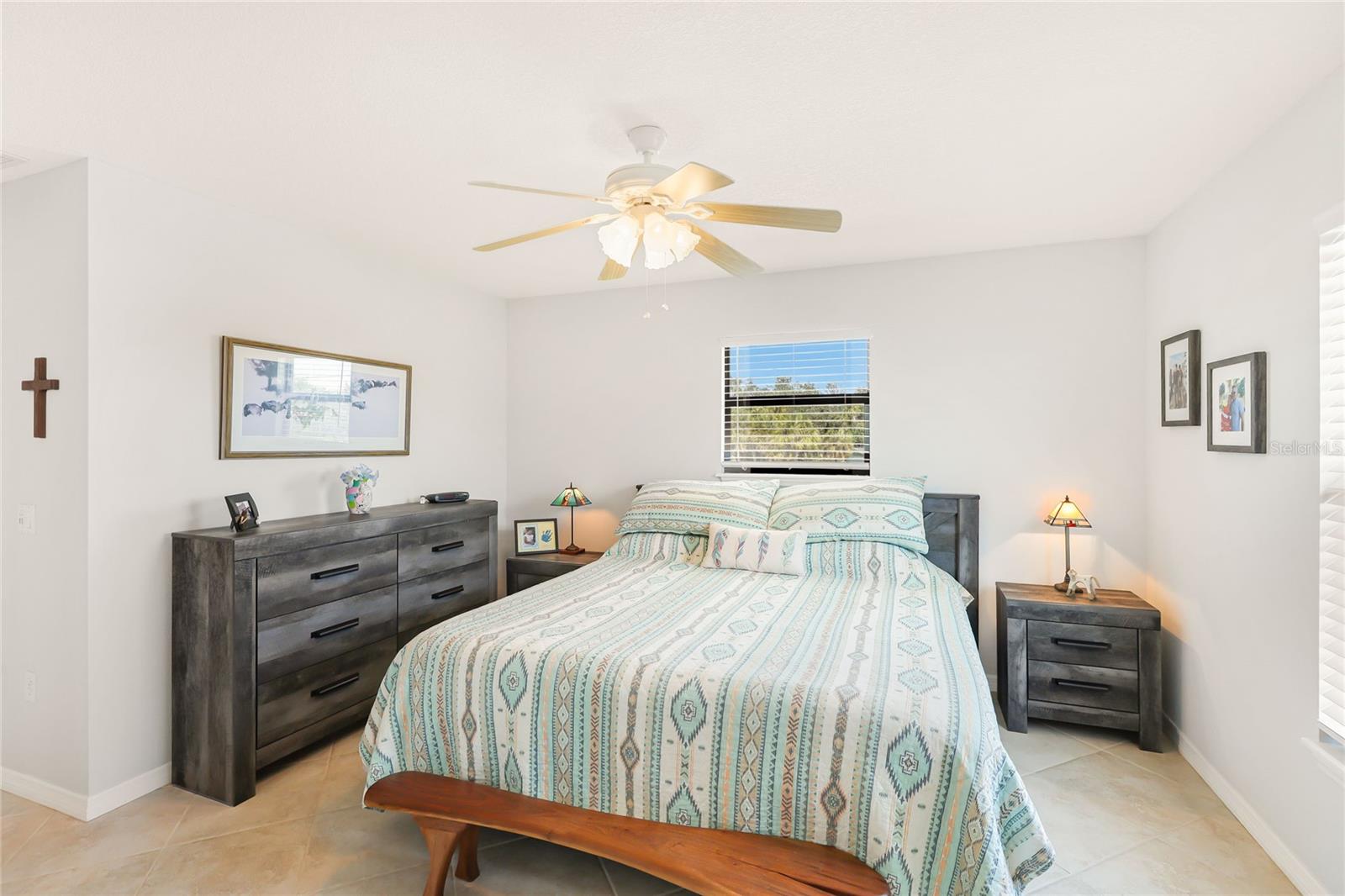 901 CHAPIN BLVD — photo 31