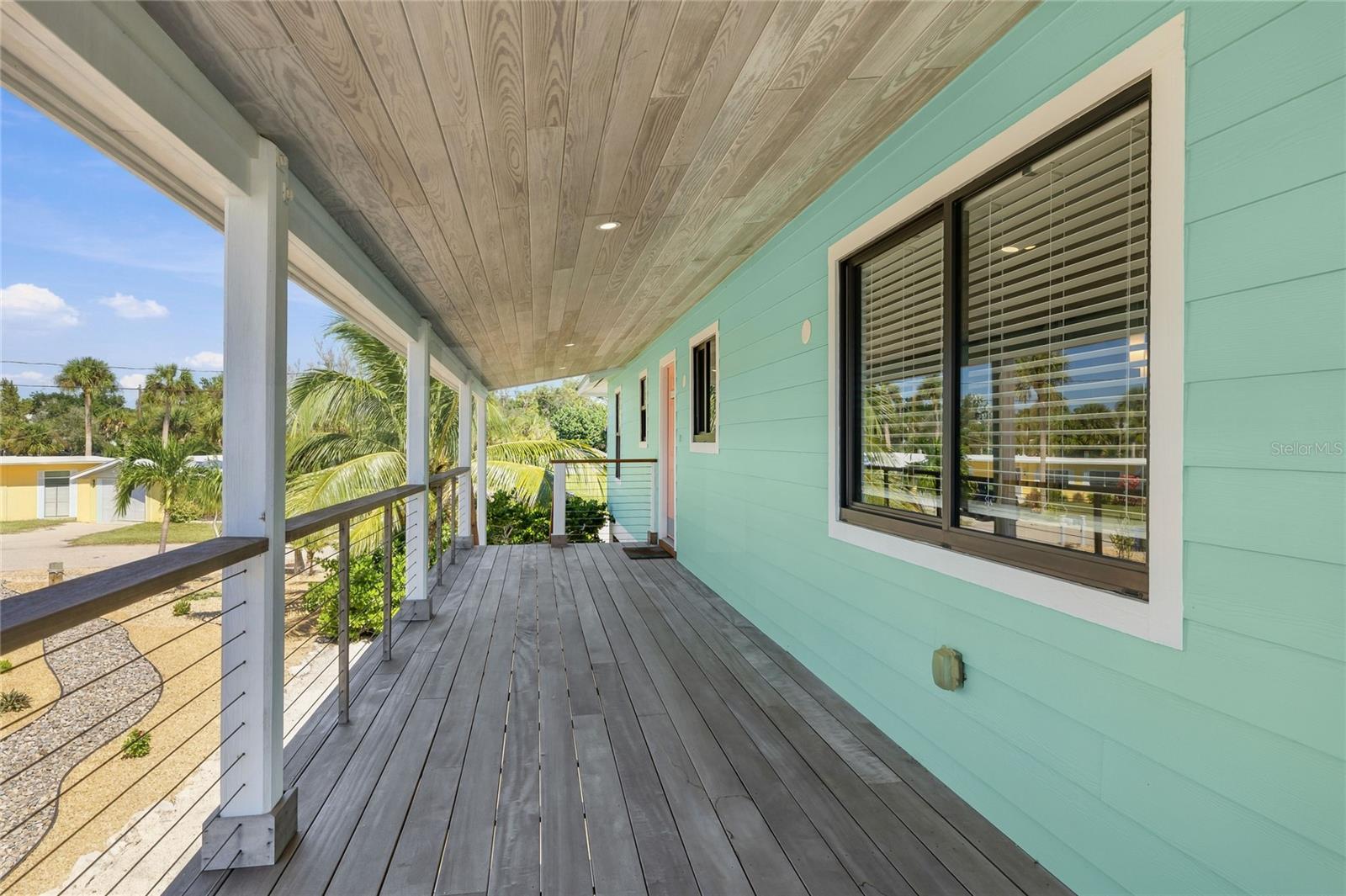 901 CHAPIN BLVD — photo 41