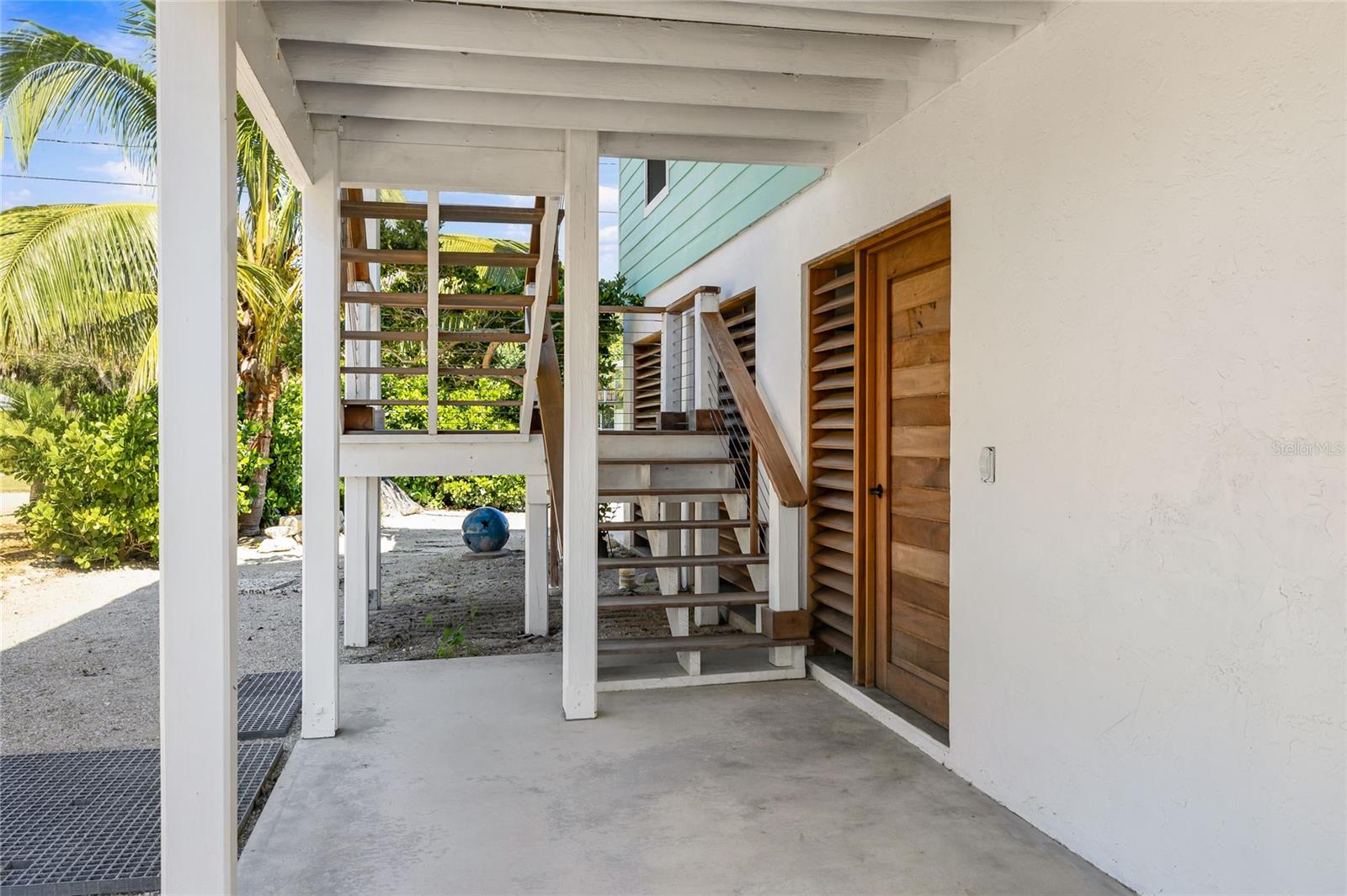 901 CHAPIN BLVD — photo 17