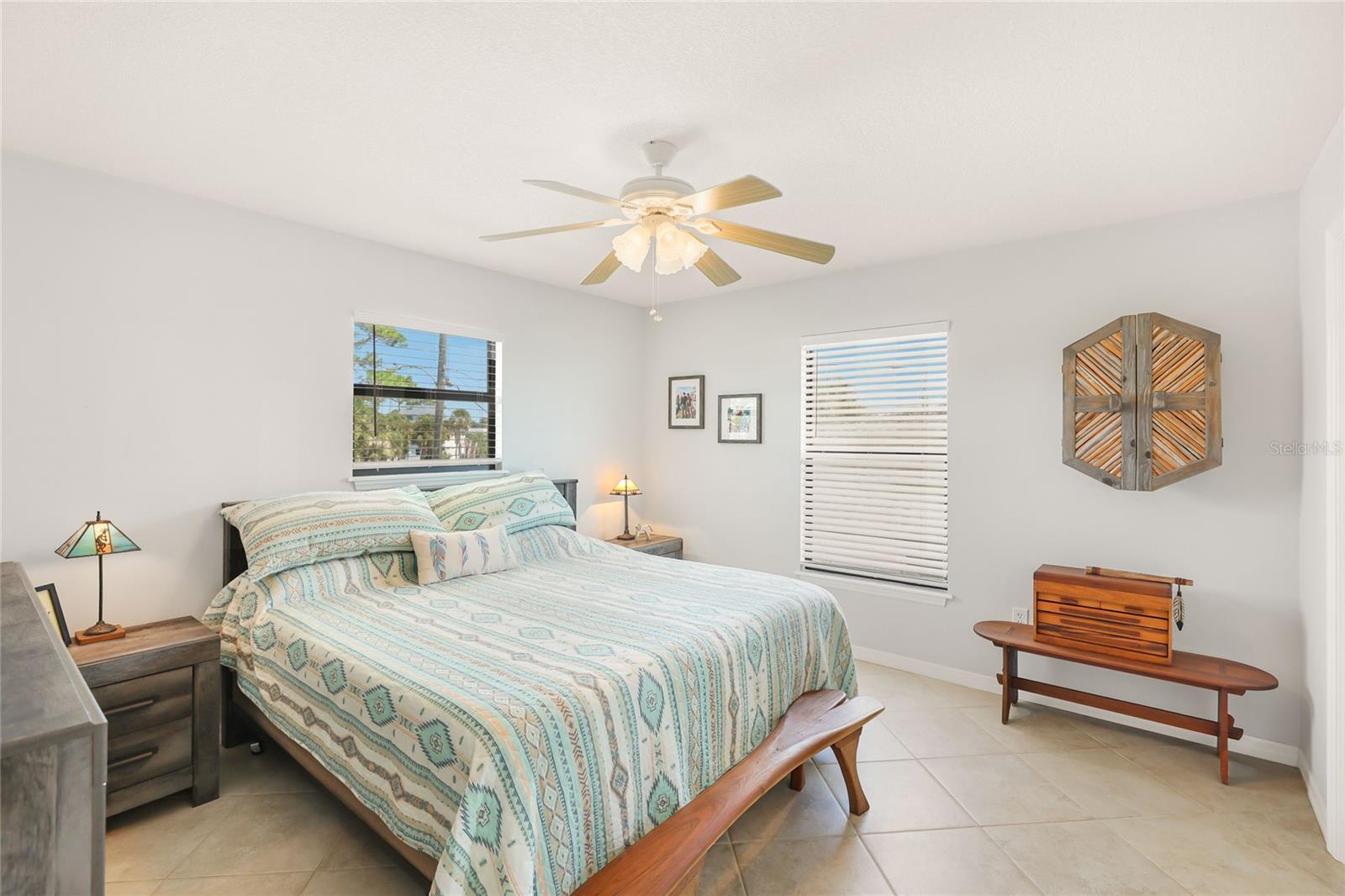 901 CHAPIN BLVD — photo 30