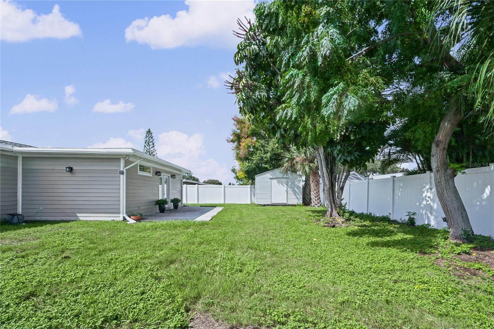 13833 DOMINICA DR — photo 5