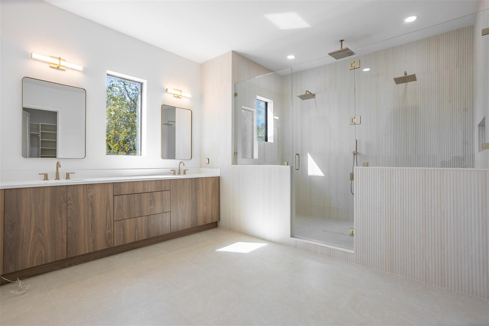 3109 W WYOMING AVE — photo 20