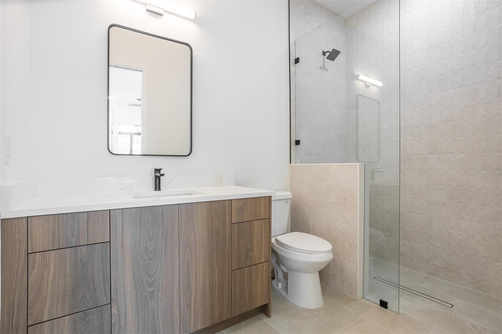 3109 W WYOMING AVE — photo 35